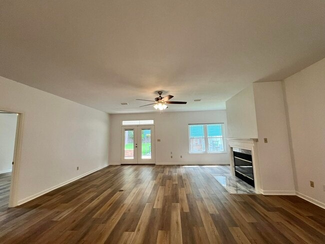 Building Photo - 4208 McLeod Dr