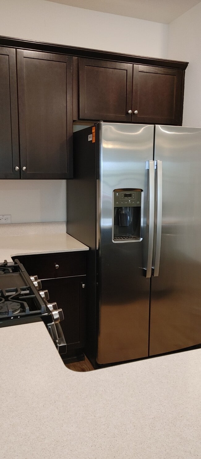 Building Photo - 3420 Lodgepole Dr