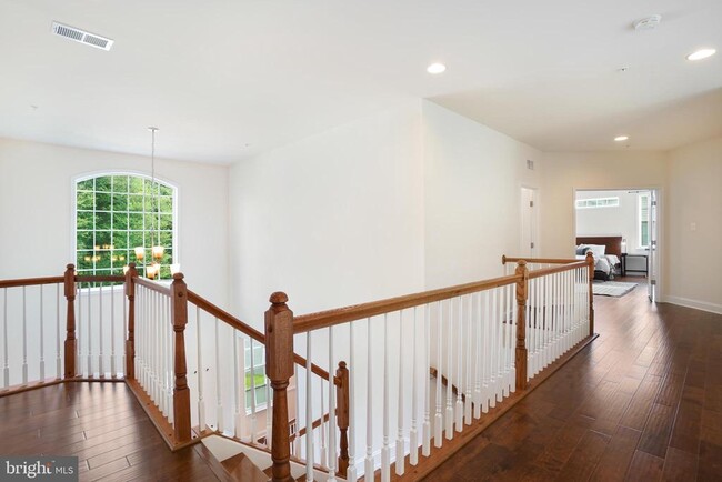 Building Photo - 12609 Hallman Ct