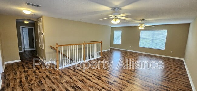 Building Photo - 4745 Walnut Ridge Dr