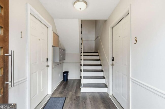 Building Photo - 1010 Scott Blvd