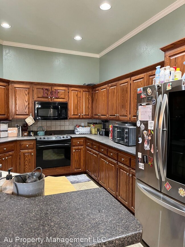 Building Photo - 3 br, 2 bath House - 15702 OUTBACK TRL