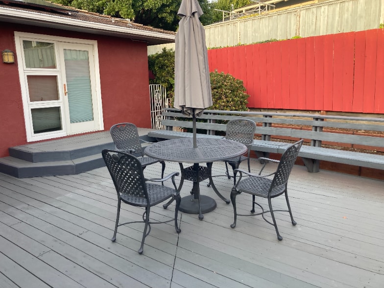 Building Photo - 1377 Ardmore Dr