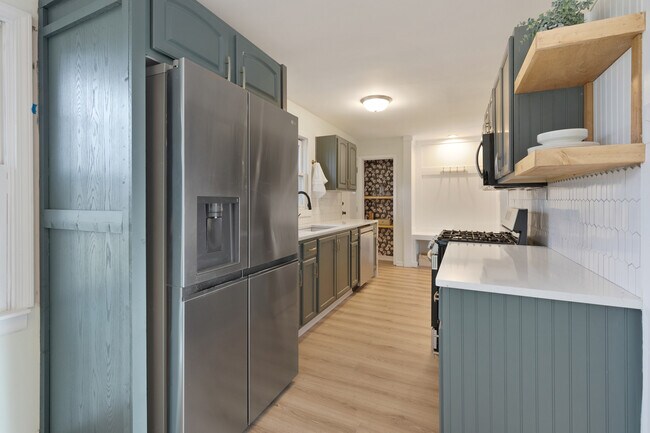 Building Photo - 2158 Pleasure View Rd