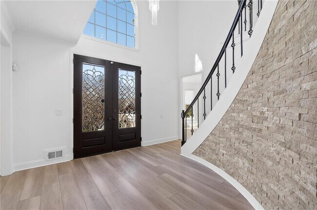 Building Photo - 526 Coopers Pond Dr