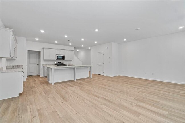Building Photo - 2817 Habibi Ct