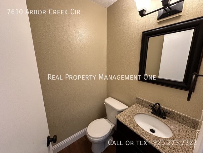 Building Photo - 7610 Arbor Creek Cir