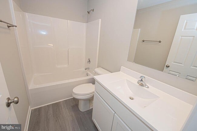 Building Photo - 241 Morgans Ct