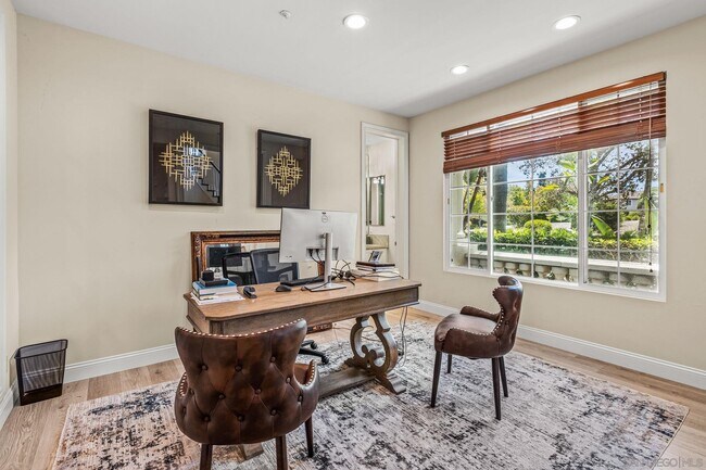 Building Photo - 6704 Rancho Lakes Ct