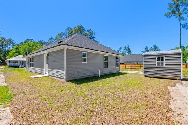 Building Photo - 49 Melody Ln