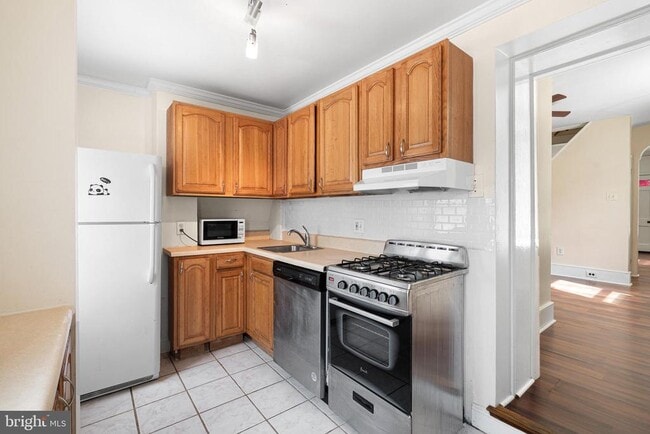 Building Photo - 4550 Silverwood St