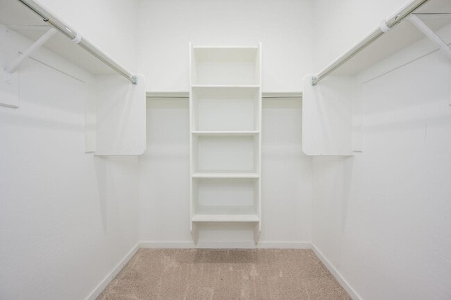 Building Photo - 17837 W Pinnacle Vista Dr