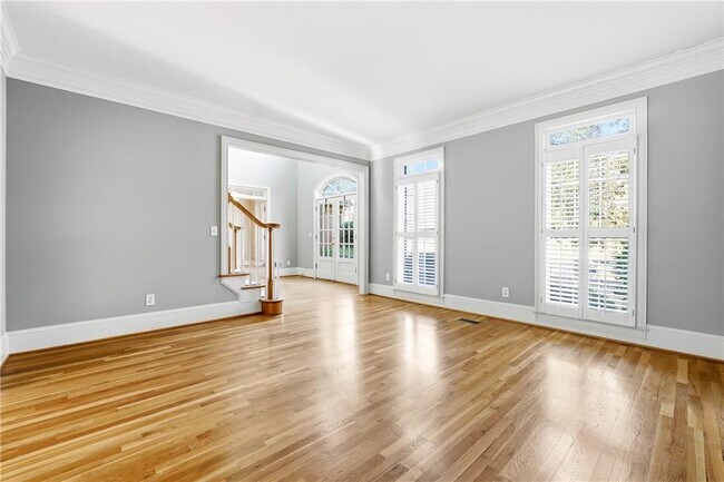 Building Photo - 5020 Greatwood Ln