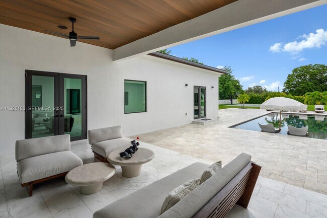 Building Photo - 80 NW 129th Ave