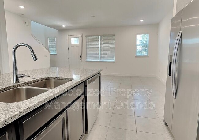 Building Photo - 14019 Picard Aly