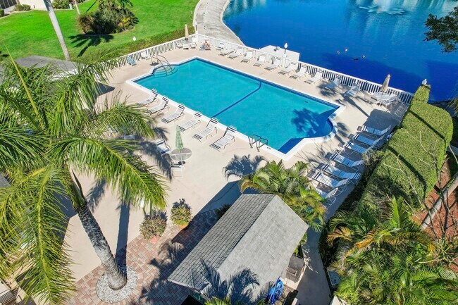 Building Photo - 2770 South Dr