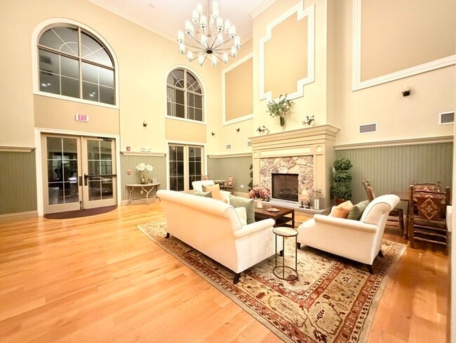 Building Photo - 59 Walpole St