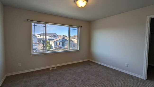 Building Photo - FOUR BED/3 BATH PRAIRIE STYLE HOME WITH GOURMET KITCHEN IN CORDERA NEIGHBORHOOD!