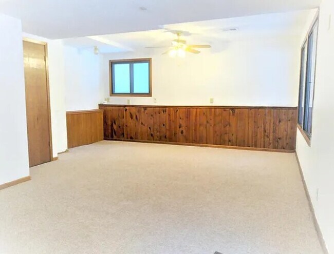 Building Photo - 12333 Travois Rd