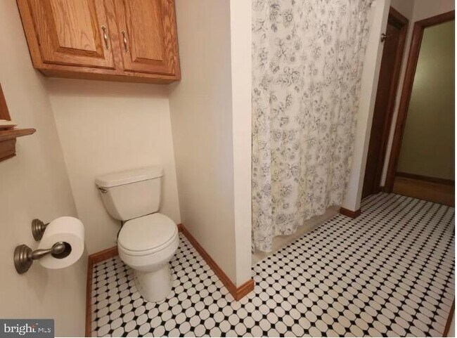 Building Photo - 3869 Midstate Rd