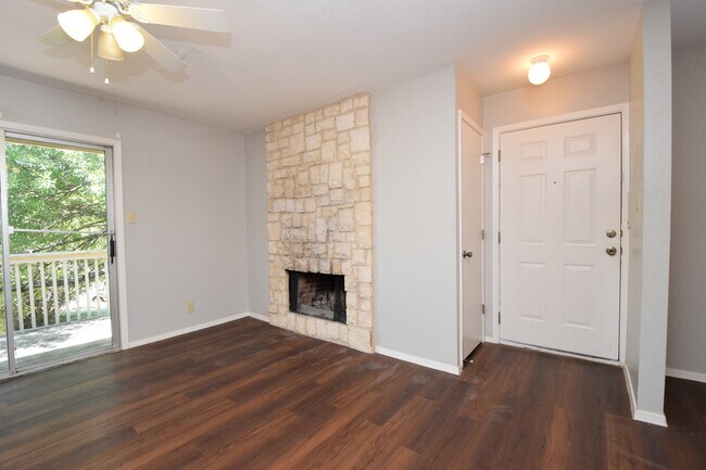 Building Photo - 10811 Lanshire Dr