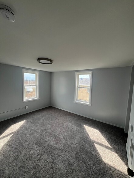 Building Photo - 641 3rd St