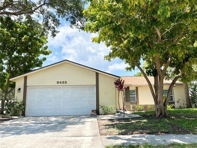 Primary Photo - 8433 Somerset Dr