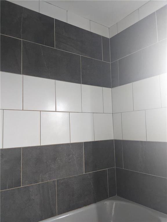 Building Photo - 921 High St