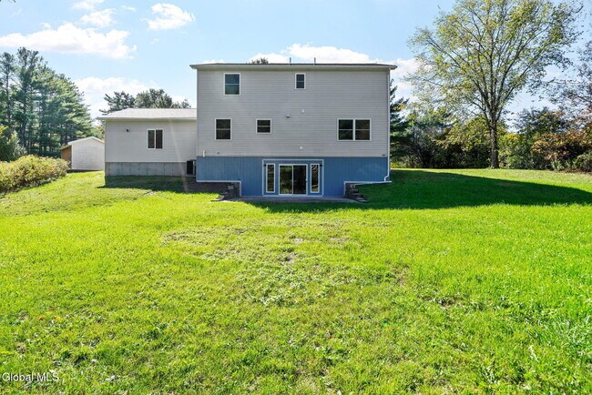 Building Photo - 30 Dick Lynch Rd