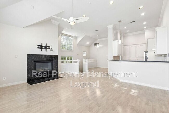 Building Photo - 4097 Oberlin Way