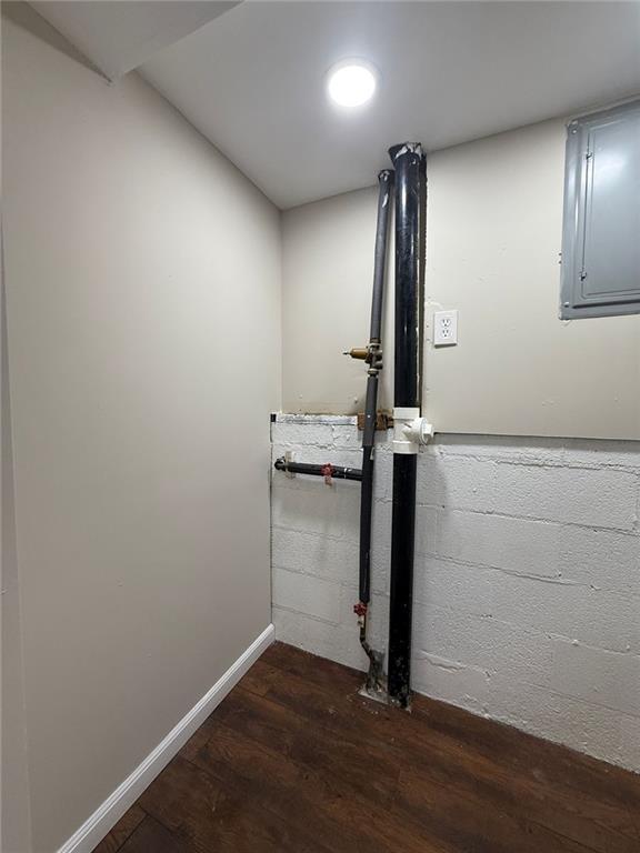 Building Photo - 8856 Gateridge Ct