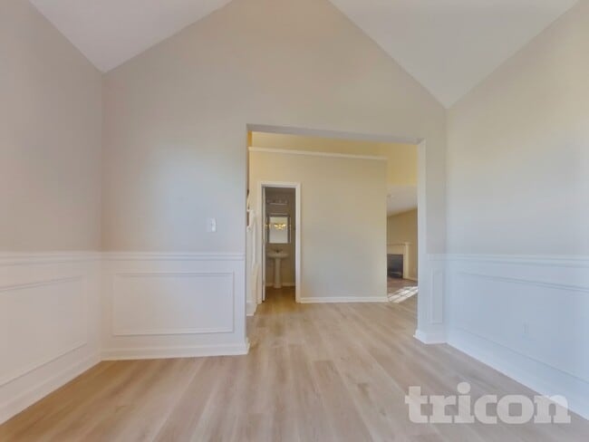 Building Photo - 138 Birchfield Way