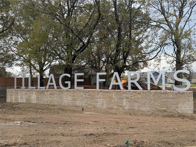 Building Photo - 619 Fisher Ln