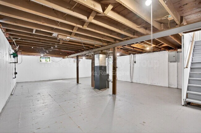 Building Photo - 409 Shepley Dr