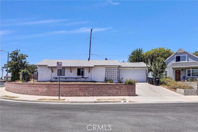Primary Photo - 935 Eroica Dr