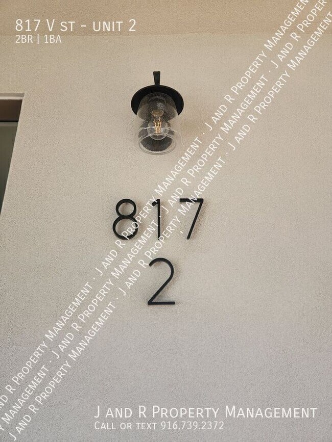 Building Photo - 817 V St