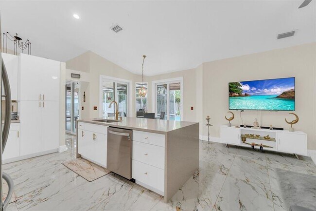 Building Photo - 4112 NW 58th Dr