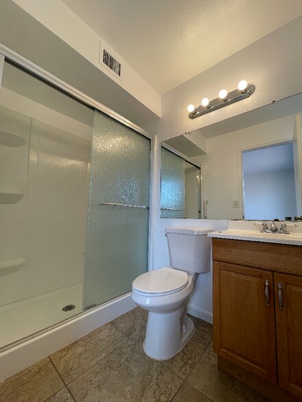 Building Photo - 10818 W Heatherbrae Dr