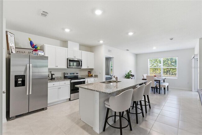 Building Photo - 1348 Hanoverian Dr