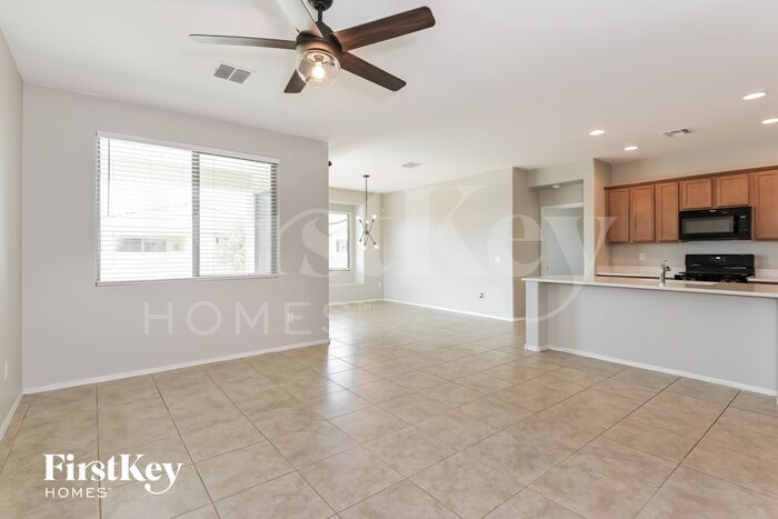 Building Photo - 6605 E Via Boca Chica