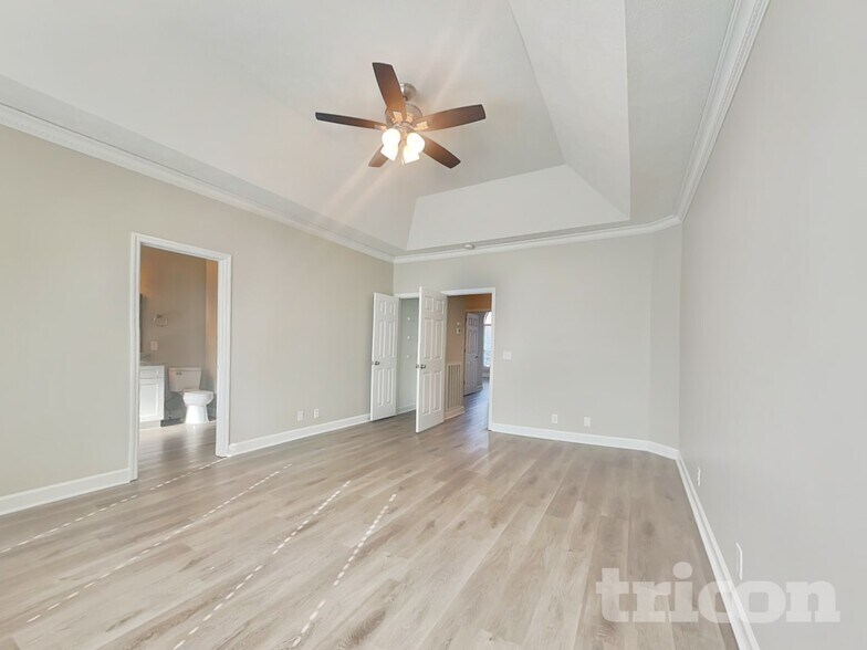 Building Photo - 6640 Sugar Valley Dr