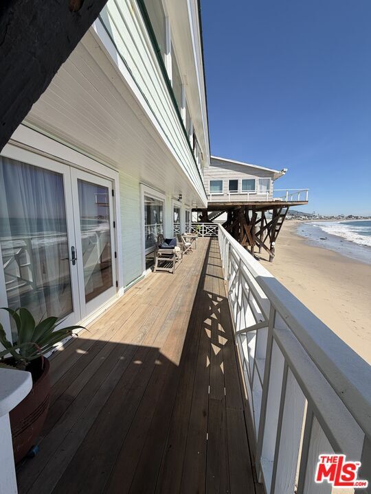 Building Photo - 24000 Malibu Rd