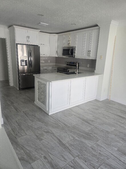 Building Photo - 11804 Wildfire Way