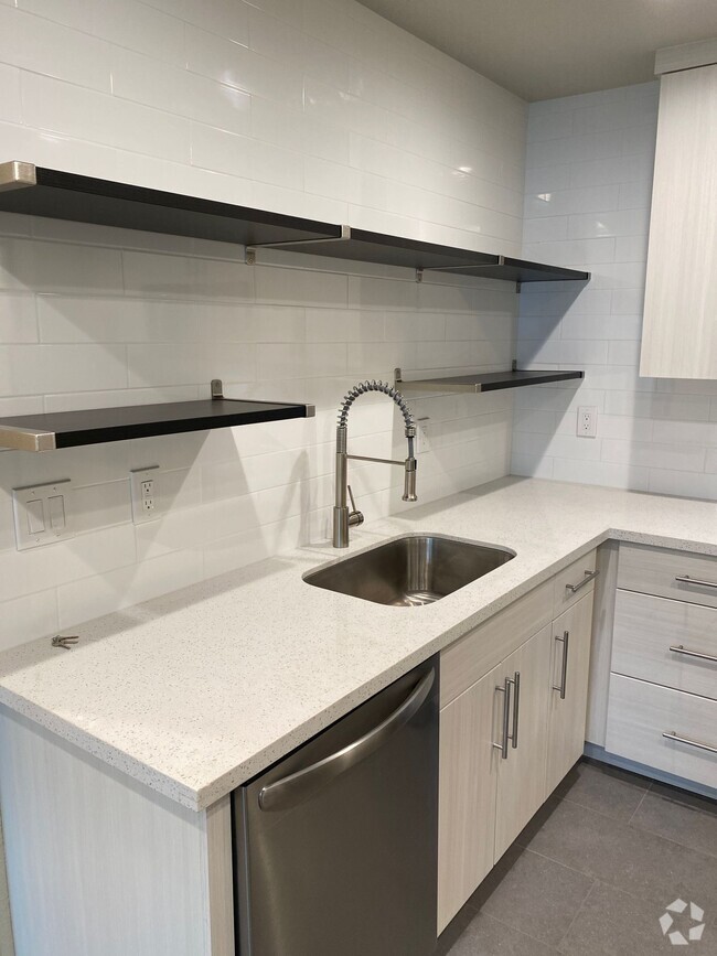 Building Photo - New Alberta Arts 1BR 1300sf-Full Basement-...