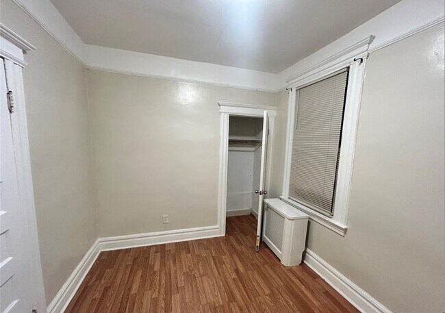 Building Photo - 37 Wilson Ave