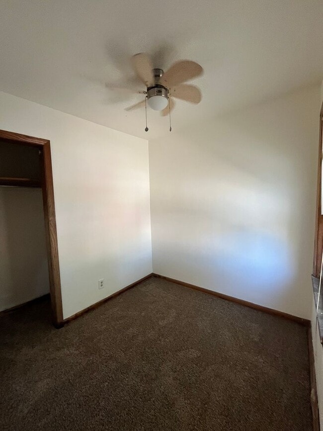 Building Photo - Modern 3BR/2BA Two-Level Unit in the Heart of the Lower East Side - FREE MOVING SERVICES WITH A S...