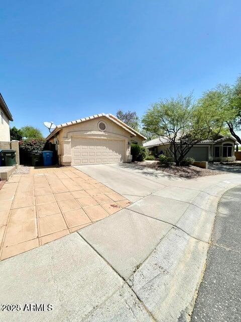 Building Photo - 2312 E Wescott Dr