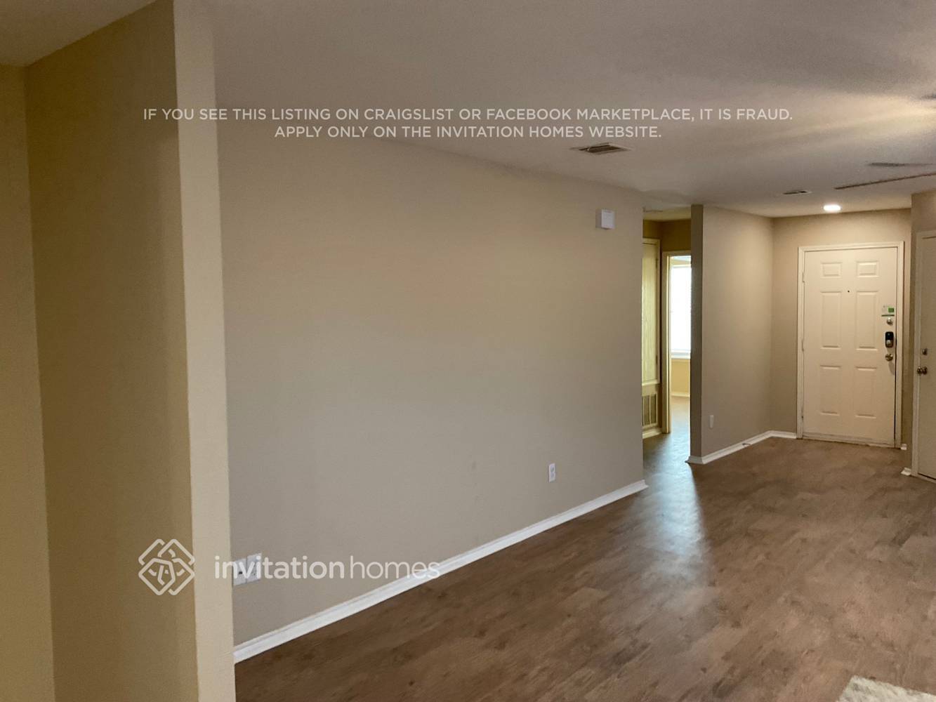 Building Photo - 1852 Village Park Trail