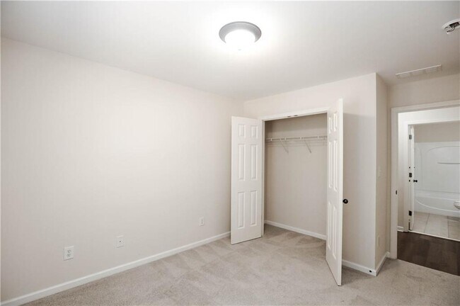Building Photo - 983 Nightfall Ct NW