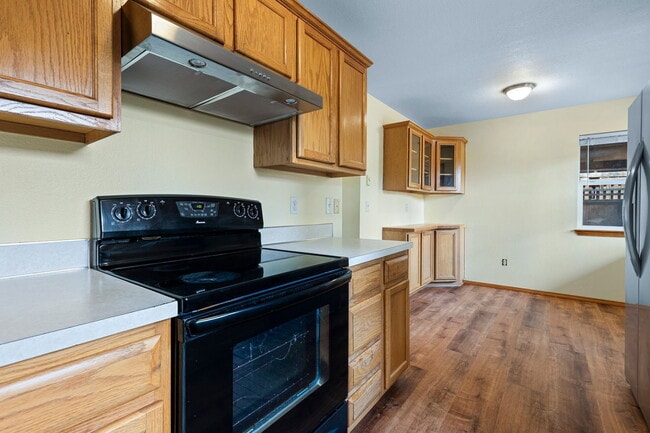 Building Photo - 4308 N Albina Ave